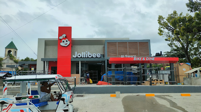 Moalboal jollibee
